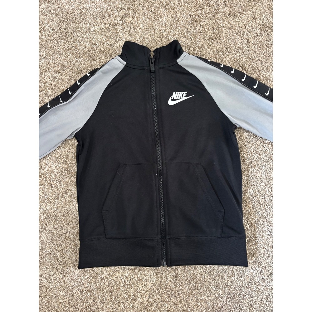 Nike Boys Black Grey Full Zip Track Jacket Swoosh Logo Size 6 NEW - Picture 2 of 4